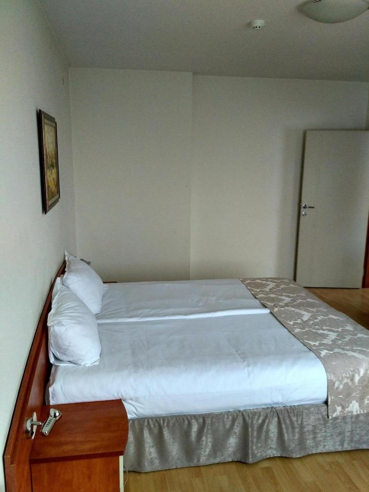 פלובדיב Philippopolis Hotel מראה חיצוני תמונה