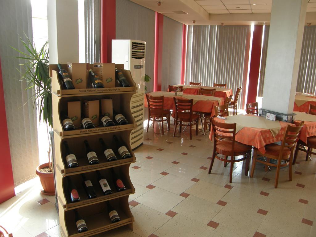 פלובדיב Philippopolis Hotel מראה חיצוני תמונה